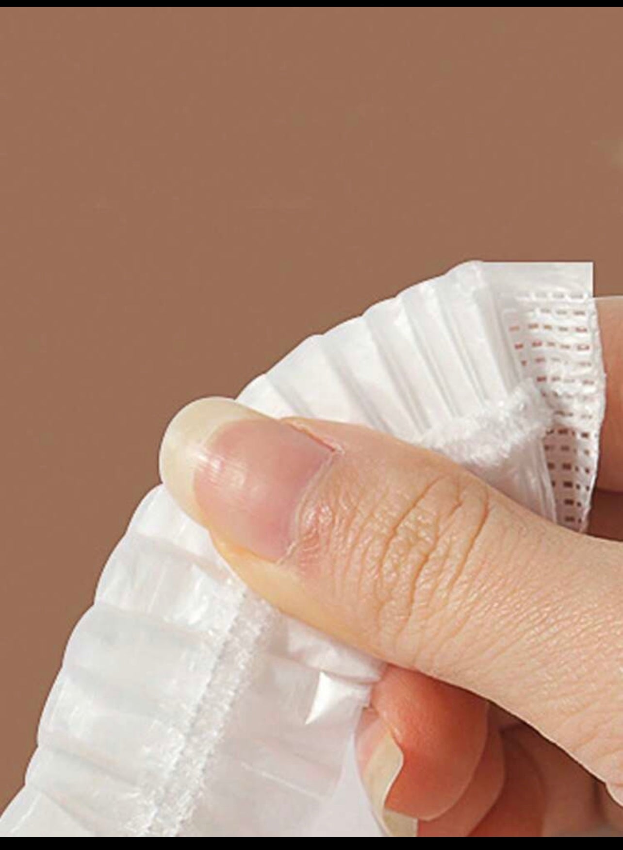 100 Pack Disposable Shoe Covers Sneaker Boot Covers White Shoe Protectors Non Slip Durable Shoe Booties Cover One Size(White)