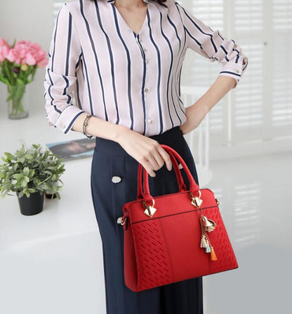 Fashion Women Tassel PU Leather Embroidery Crossbody Bag Shoulder Bag Simple Style Hand Bags