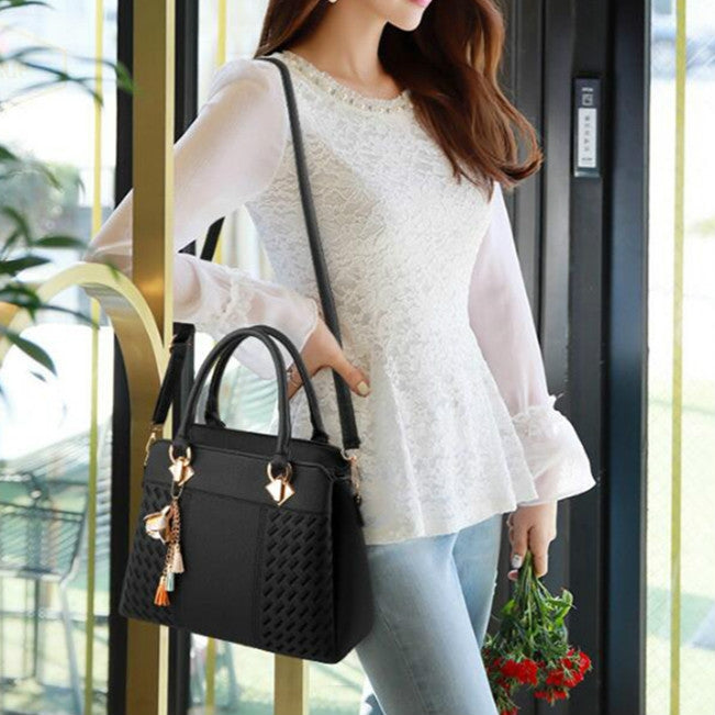 Fashion Women Tassel PU Leather Embroidery Crossbody Bag Shoulder Bag Simple Style Hand Bags