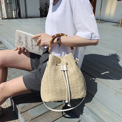 88991 Straw Handbag Shoulder Messenger Bag Bamboo Bucket Bag