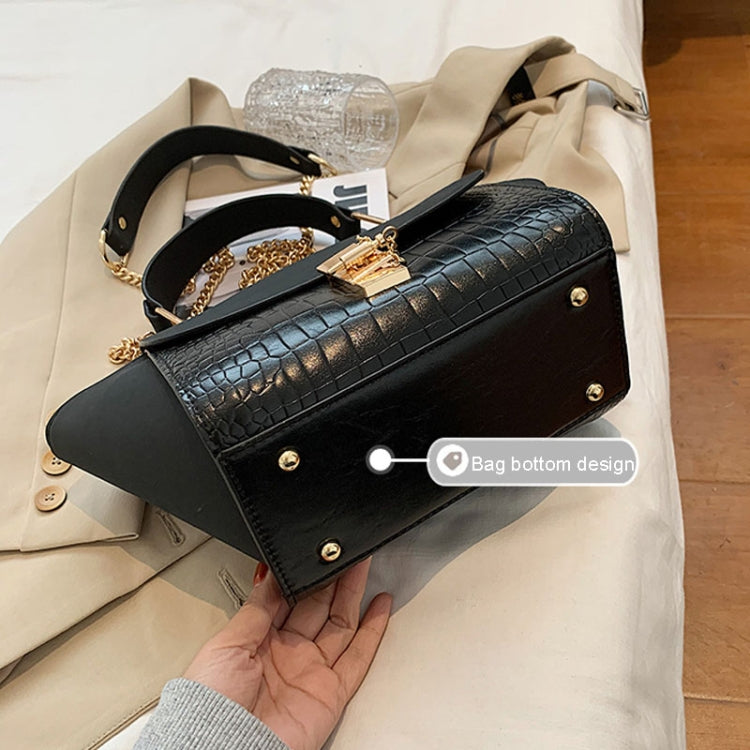 Women Vintage Wing Shape Frosted Handbag Versatile Chain Crossbody Bag