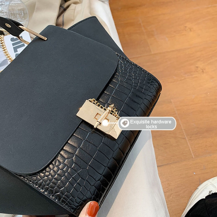 Women Vintage Wing Shape Frosted Handbag Versatile Chain Crossbody Bag