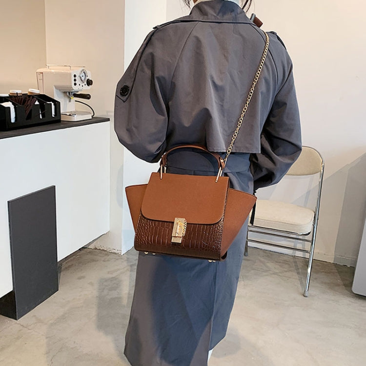 Women Vintage Wing Shape Frosted Handbag Versatile Chain Crossbody Bag